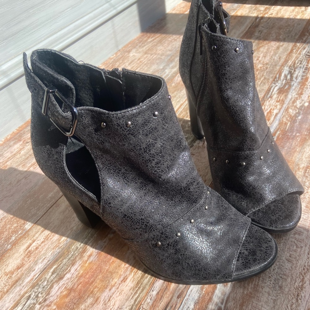 Vera wang peep toe studded ankle bootie heels